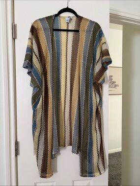 Steve Madden Gold and Brown Zigzag Knit Cardigan